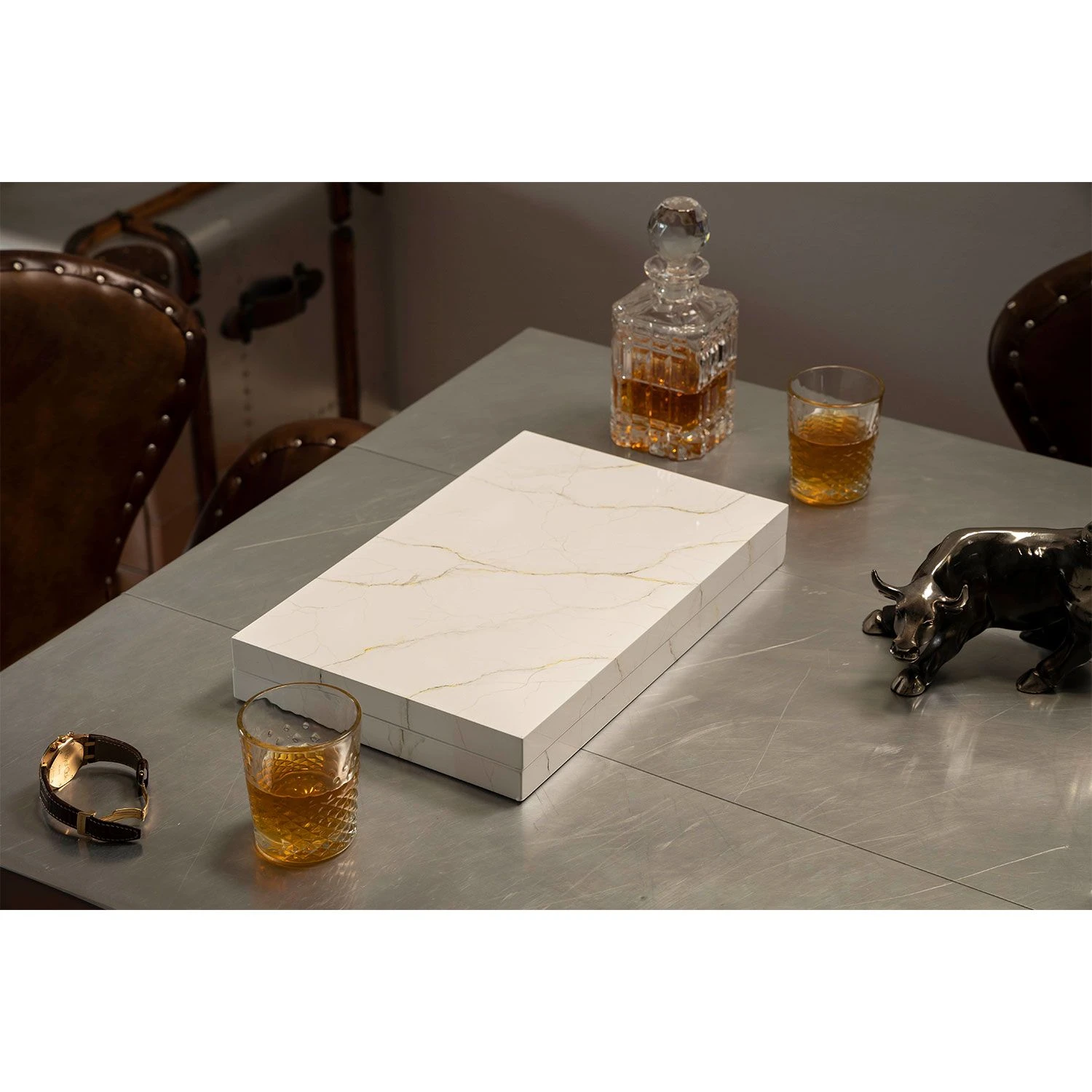 White Marble Lacquer Backgammon Set 5 White Marble Lacquer Backgammon Set - Image 3