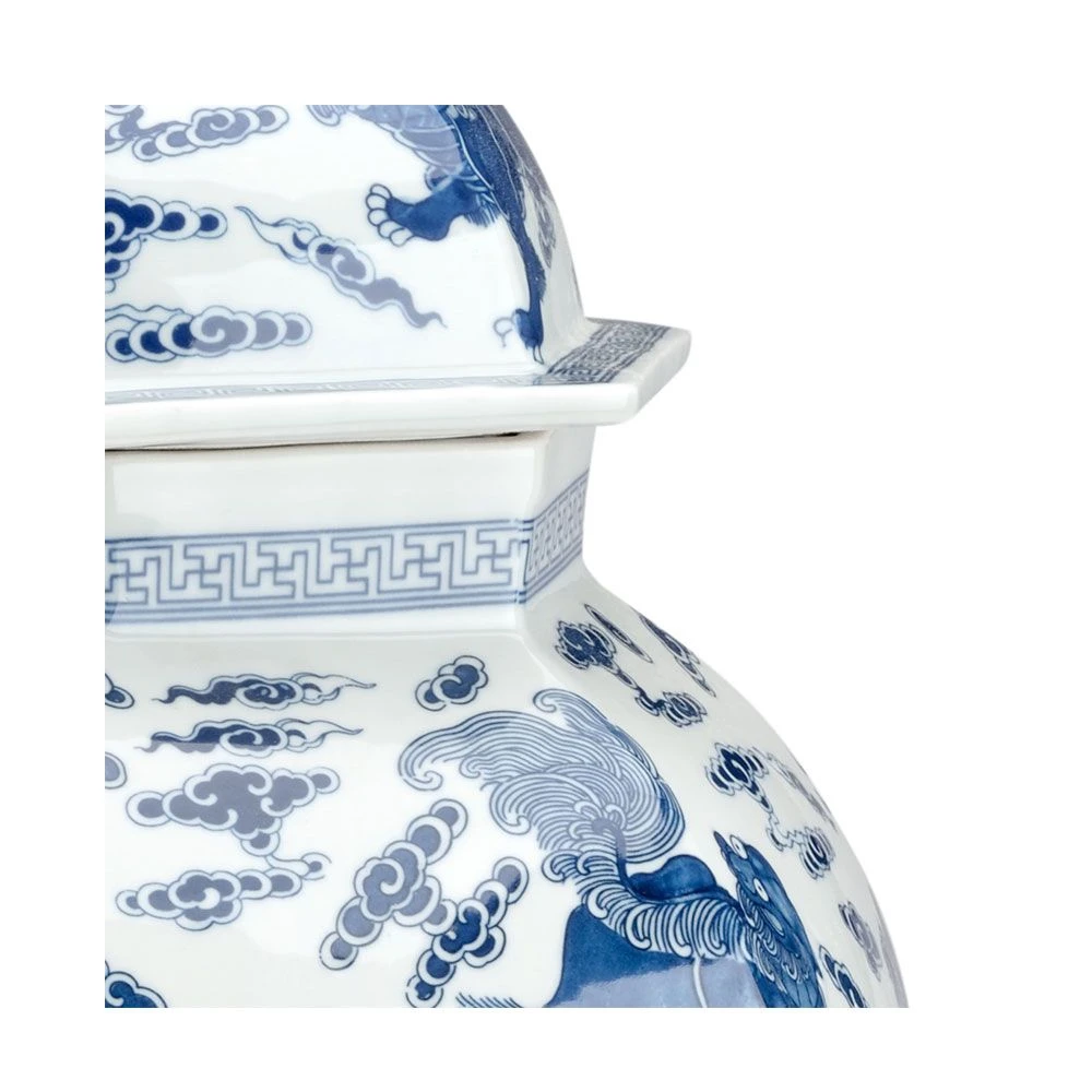 Qing Covered Urn 4 Qing Covered Urn - Image 2