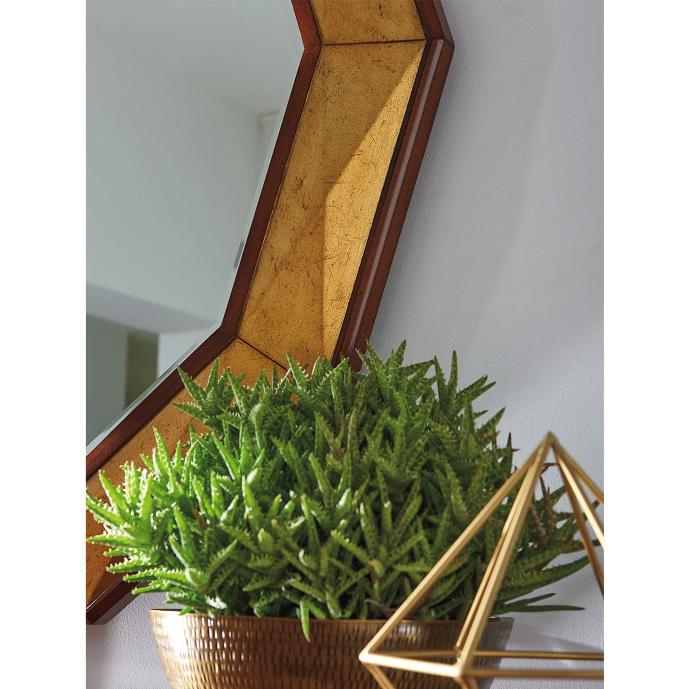 Savoy Faceted Mirror 6 Savoy Faceted Mirror - Image 4