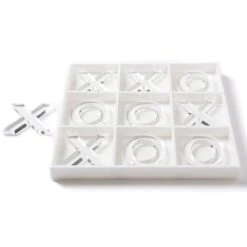 Tic Tac Toe - White / Acrylic