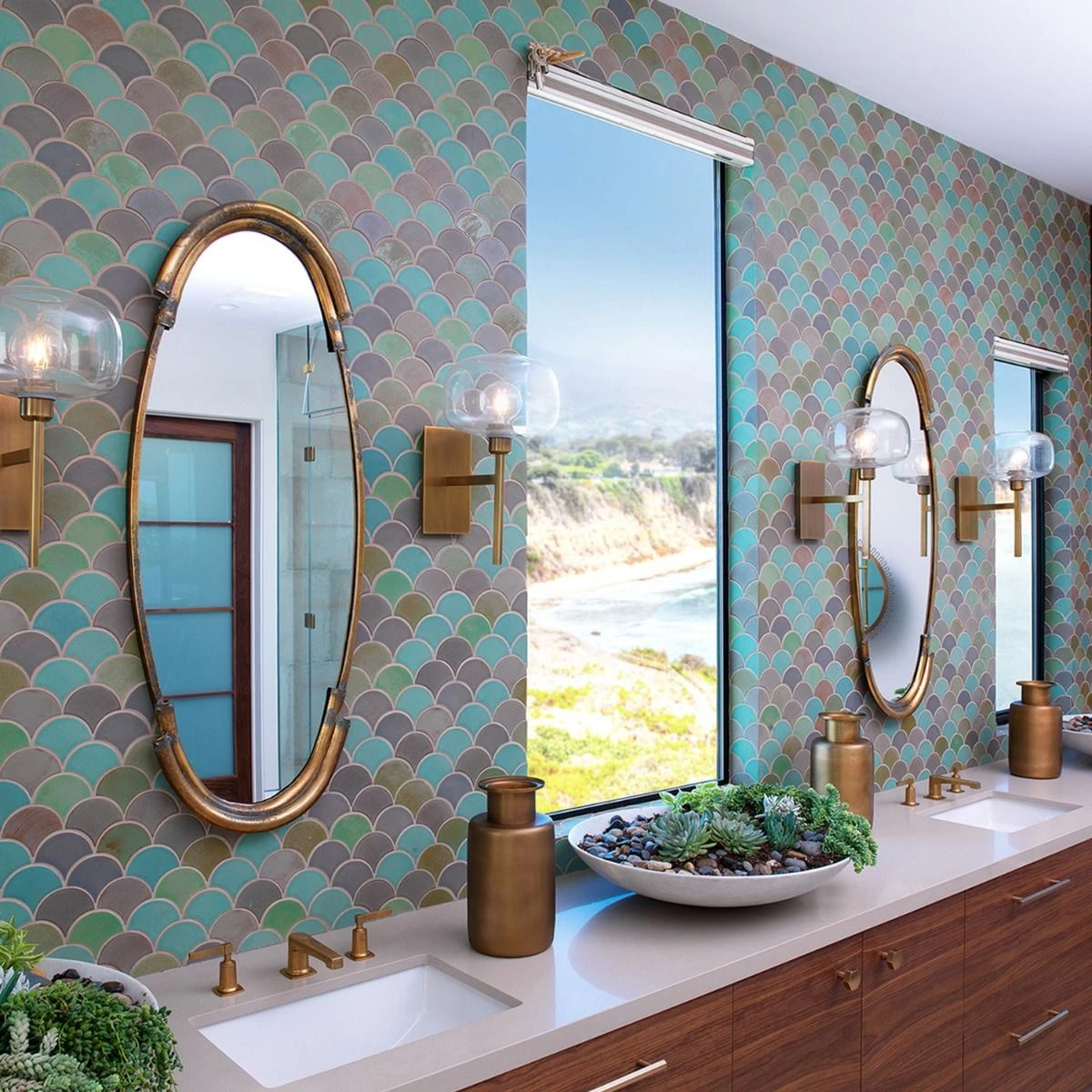 Margaux Mirror - Antique Brass 6 Margaux Mirror - Antique Brass - Image 4