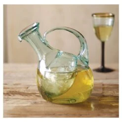 Tilted Wine Decanter With Ice Pocket