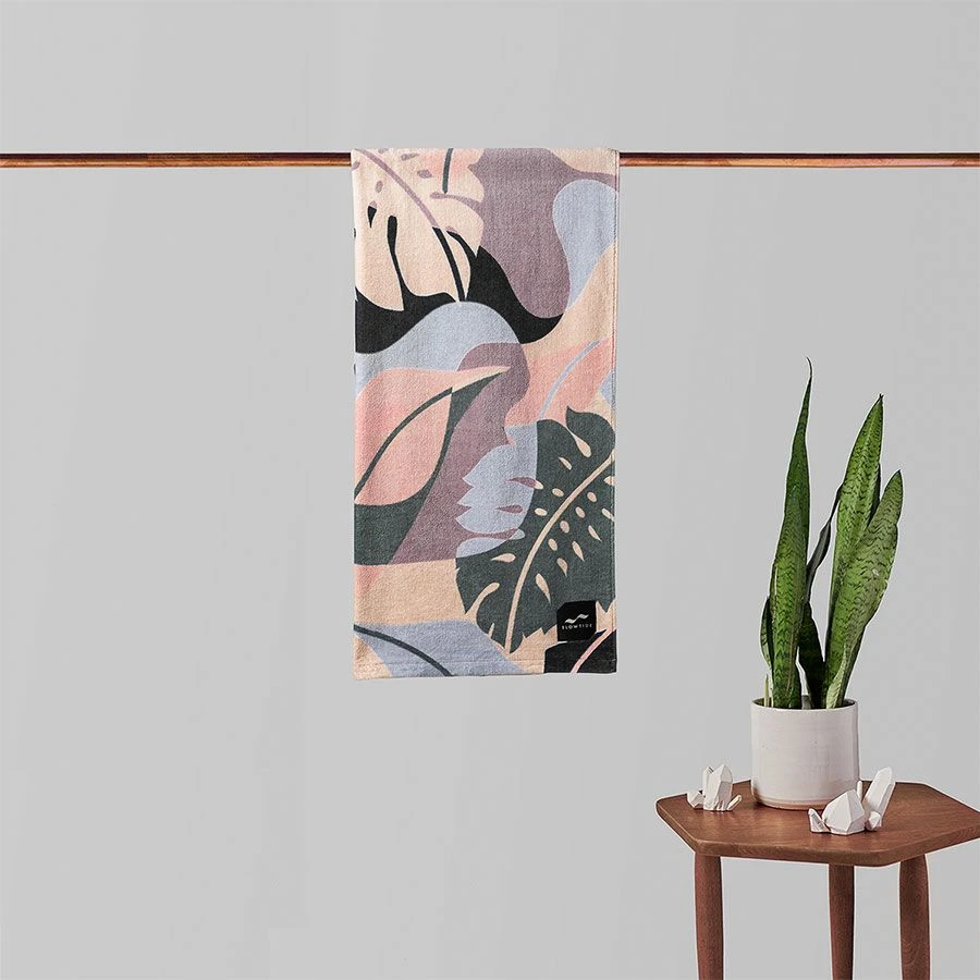 Slowtide Mahina Beach Towel - Peach 5 Slowtide Mahina Beach Towel - Peach - Image 3