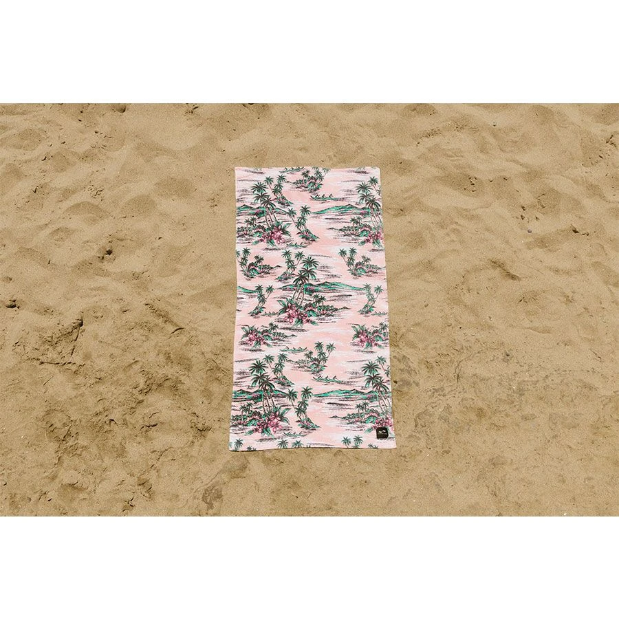 Slowtide Outrigger Beach Towel 8 Slowtide Outrigger Beach Towel - Image 6