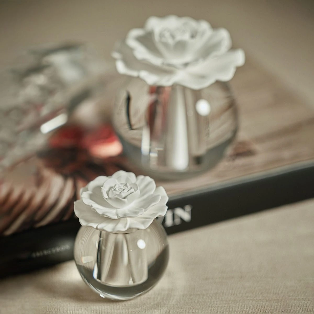 Valentina Crystal Ball Porcelain Diffuser 4 Valentina Crystal Ball Porcelain Diffuser - Image 2