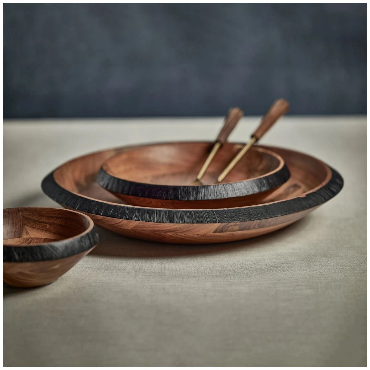 Dru Acacia Wood Serving Bowl 18"Inch 4 Dru Acacia Wood Serving Bowl 18"Inch - Image 2