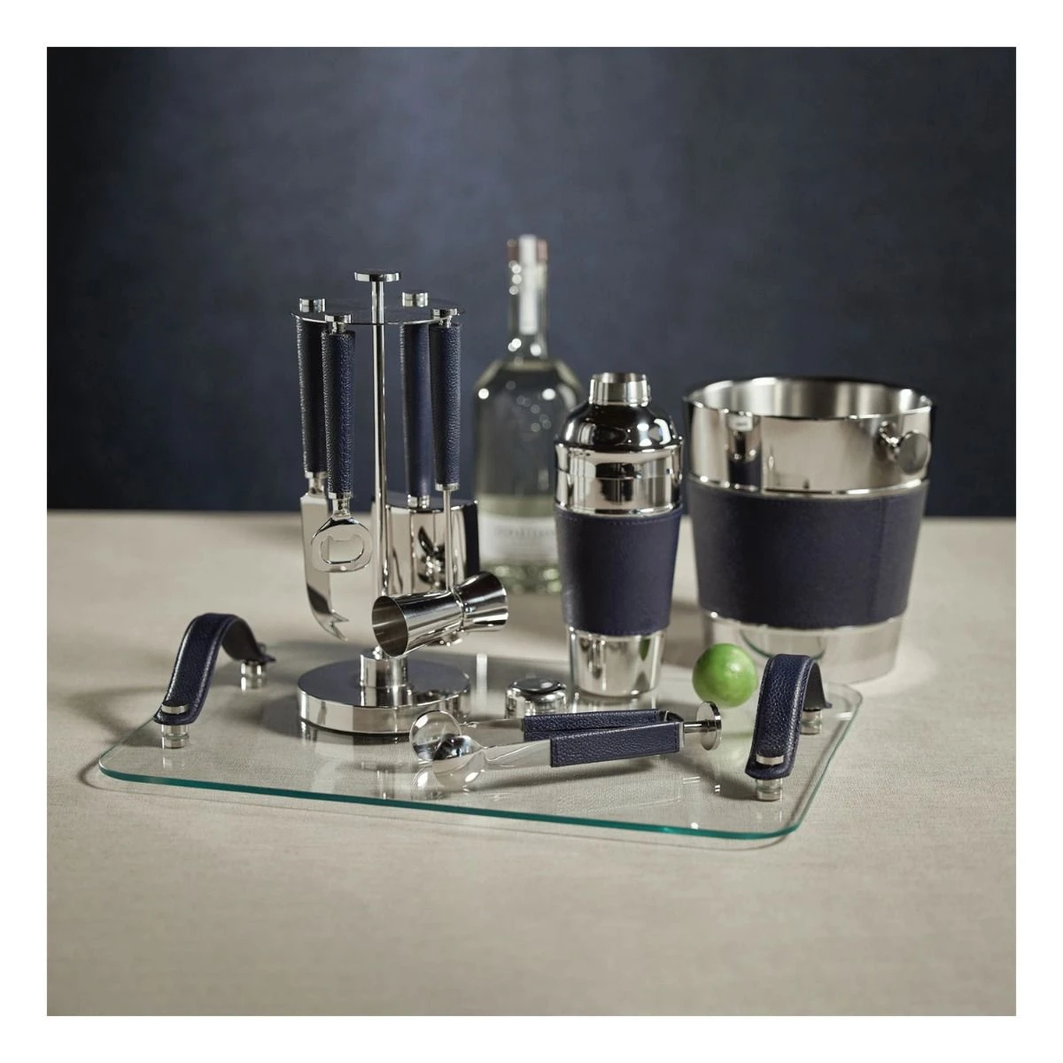 Lucena 18-Inch Long Glass Bar Tray 5 Lucena 18-Inch Long Glass Bar Tray - Image 3